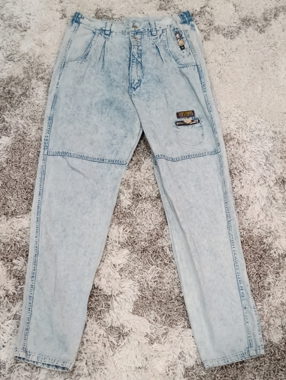 Men's Or Women's Vintage Light Wash Slim-Straight Jeans with Subtle Patch Detail